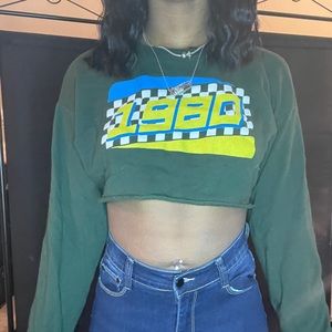 Green crop top sweatshirt